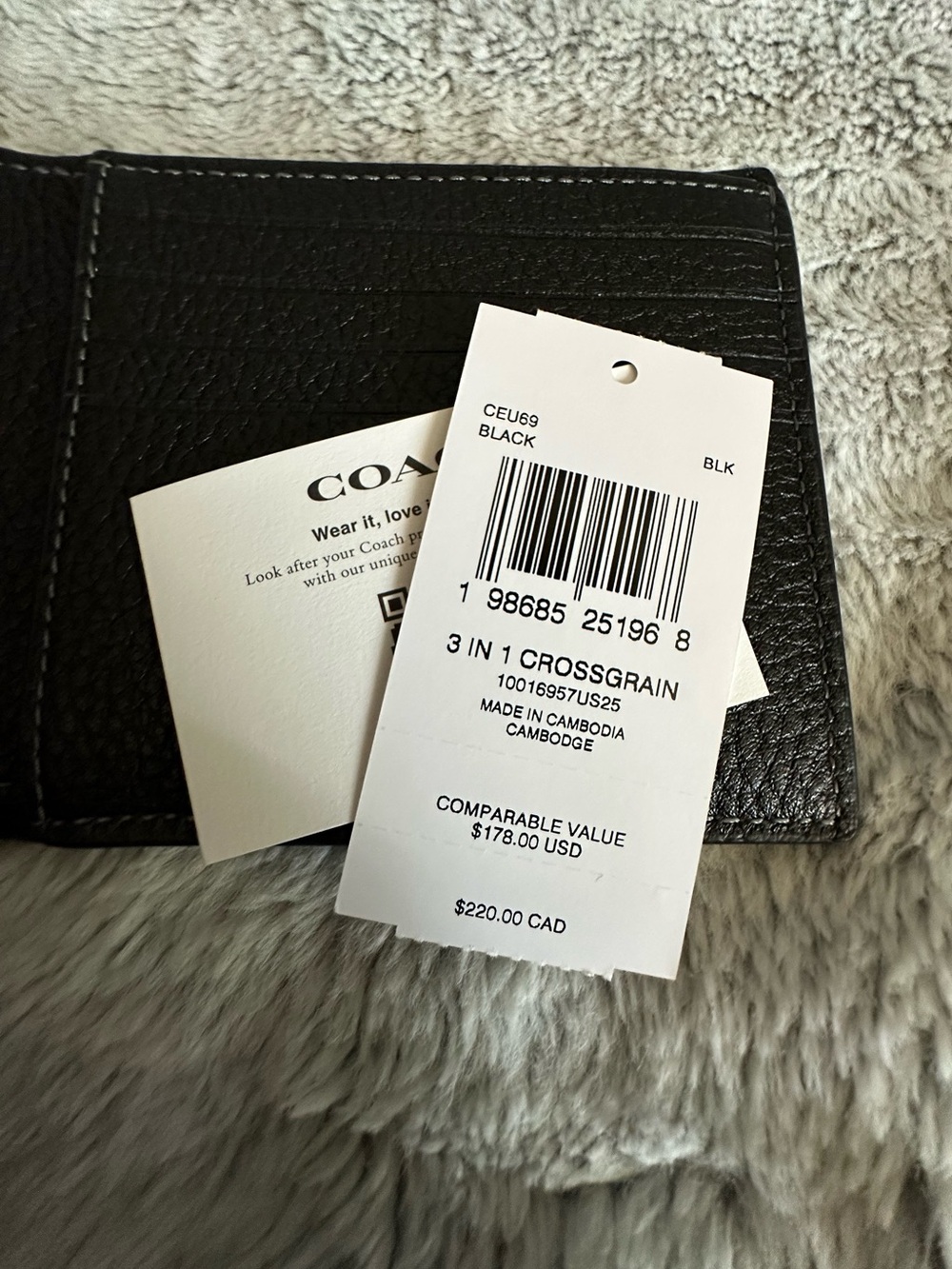 Coach Embossed Wallet - Picture 8 of 9